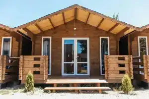 Trio Tourist base, Alakhadzi