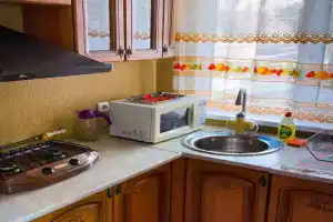 Otdelnye Apartamenty S Kukhney I Parkovkoy Apartment, Yeysk