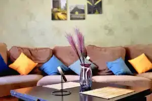 Na Stepnoy Flat, Engels