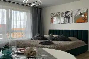 Flat Studiya, Glukhovo