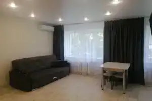 Uyutnaya Studiya v Tsentre Goroda Flat, Rybinsk