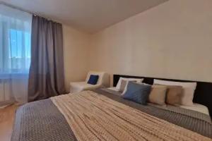 Na Ulitse Kr. Komandirov 17 Flat, Ekaterinburg