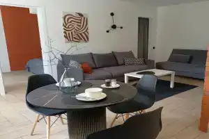 200 metrov ot Kremlya dvukhkomnatnaya kvartira Apartments, Pskov