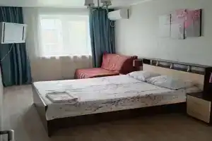 Na Ulitse Makarenko Flat, Orsk