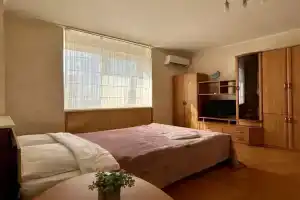 Uyutnaya Vozle Parka Gafuri Flat, Ufa