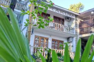 Karakum Mini-Hotel	, Ureki