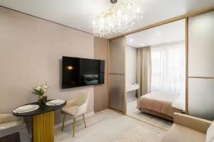 Stilnaya Studiya S Kinoteatrom Dom Biznes Klassa Flat, Omsk
