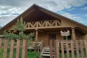 V Eko Derevne Pechki Lavochki Private house, Spas-Kamenka