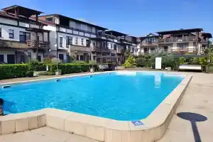 Luchshiy Kompleks v Tsentre Kurortnogo Gorodka Apartments, Adler