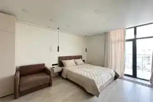 studiya  LS - Lux- Beautiful Days s vidom na gori i more s 15 etazha Apartments, Alushta