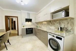 S vidom na zhigulevskiy zapovednik Apartments, Togliatti