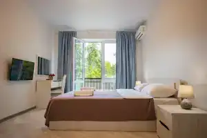 Semeynie v Agudzere Apartments, Agudzera