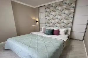 Alikhanova 37 Lux Flat, Karagandy