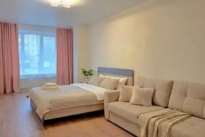 V Novom Dome Apartments, Abakan