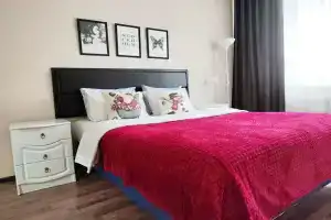 Turner Khaus Flat, Pushkin