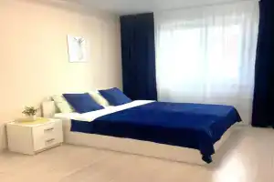 V 7M Mikrorayone 20 Flat, Kurgan