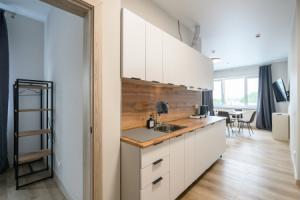 Uyutnye Na Beregu Morya #2 Apartments, Priiskovyy