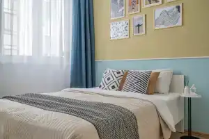 Svetlaya Studiya Ryadom S Metro Botanicheskaya Flat, Ekaterinburg