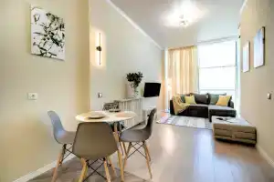 s Vidom na More i Basseyn PosutochnoSochi Flat, Adler