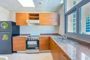 Prekrasnyye v Dubay Marina Apartment