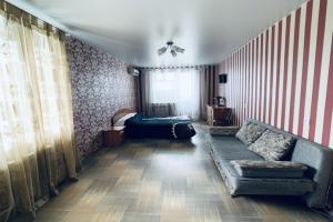 Oktyabryskaya 221 Apartments