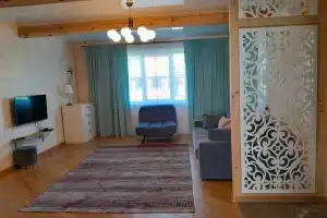 Syurpriz Guest house, Gorochowez