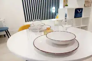 Solntse I More Apartments, Tyumen