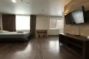 Kremlyoff House Flat, Nizhniy Tagil