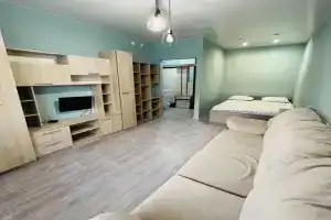 Svezhaya 1 Komn V Tsentre Yakutska Flat, Yakutsk