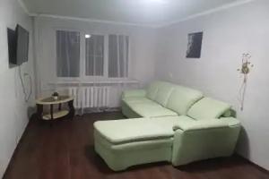 1k Ryadom S Vokzalom Roscha Dubki Flat, Taganrog