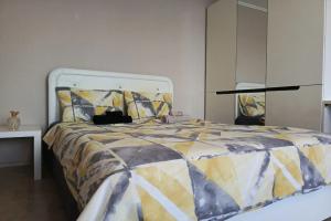 Uyutnaya Vozle Skazochnoy Allei Flat, Tyumen