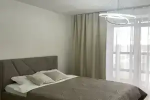 Na Novosinarskom Bulvare 5 Flat, Ekaterinburg