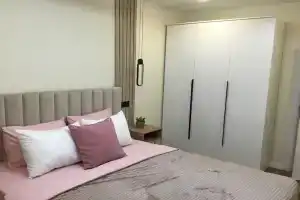 4 Krovati Flat, Tyumen