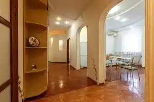 Ot Kompanii Khoum Hotel Na Stepana Razina 154, Samara