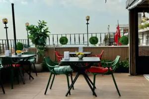 Istanbul Holiday Hotel, Istanbul