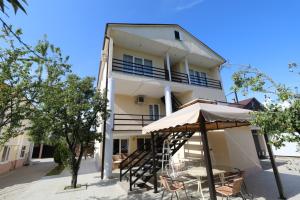 Rozalin Guest House, Gudauta