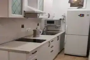 U Morya V Siriuse Flat, Adler