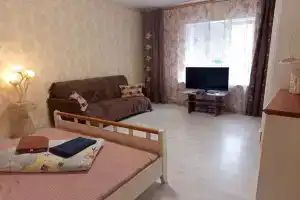 Na Naberezhnoj Stepana Razina U Volgi Apartments, Tver