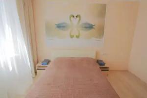 Bethlechem Apartments, Lobnya