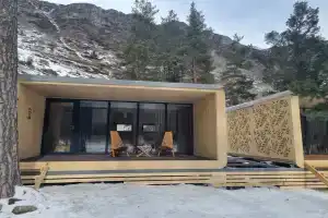 Naturotel.ru, Tegenekli