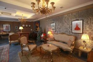 West Inn Palace Hotel, Baku