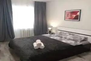 Dvukhkomnatnaya na Levom Beregu Flat, Omsk