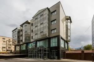 Шера Инн, Almaty