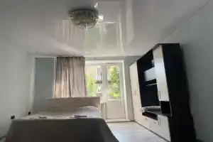 V tsentre Vyborga s balkonom Flat, Vyborg