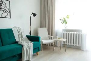 Na Oktjabrskom Prospekte Rjadom s ZhD Vokzalom Flat, Kirov