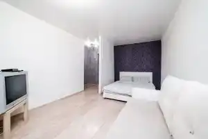 na Ulitse Nagornaya 17k2 Flat, Moscow