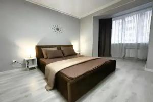 Kvartira Lyuks na Oranzhereynoy Apartments, Pyatigorsk