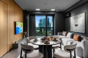 2-K Lyuks v Tsentre Tashkenta Zhk Nrg U-Tower 13 Etazh (207) Apartments, Tashkent