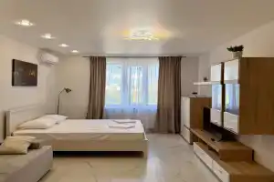 Prostornie Odnokomnatnie V Tsentre Samary Apartments, Samara