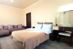 Na Vatutina Apartments, Pervouralsk